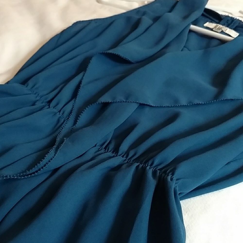 Flutter collar top - Picture 4 of 4